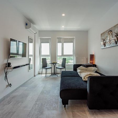 בוקרשט Cozy Penthousestudio Cityview W12 מראה חיצוני תמונה