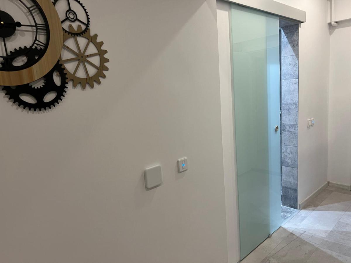 בוקרשט Cozy Penthousestudio Cityview W12 מראה חיצוני תמונה